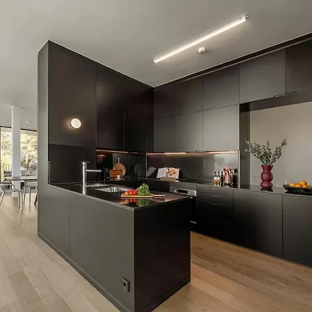 Uau Infinity Rooftop Pool Apartament