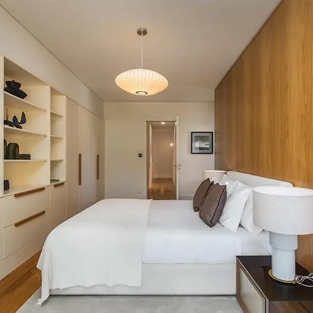 Uau Infinity Rooftop Pool Apartament *