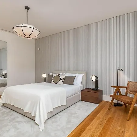 Uau Infinity Rooftop Pool