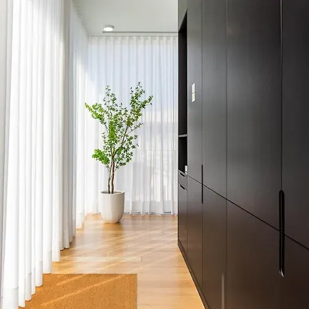 Uau Infinity Rooftop Pool * Cascais