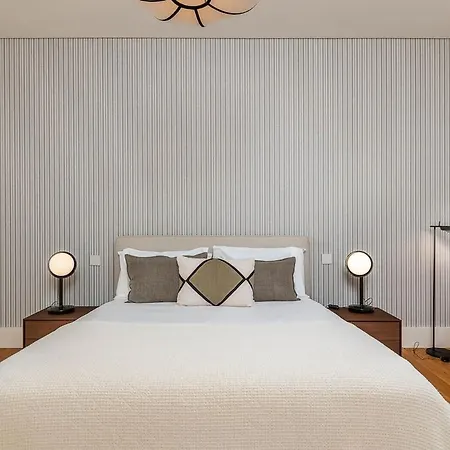 Uau Infinity Rooftop Pool *