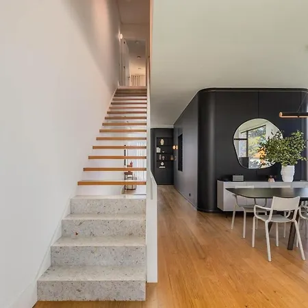 Uau Infinity Rooftop Pool Cascais