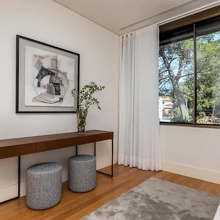 Uau Infinity Rooftop Pool *